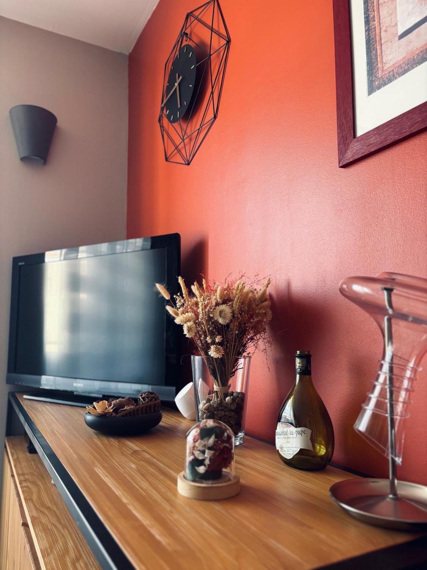 Apartmán T3 Cosy Et Lumineux Avec Garage A 2 Pas Du Centre ! Nîmes Exteriér fotografie
